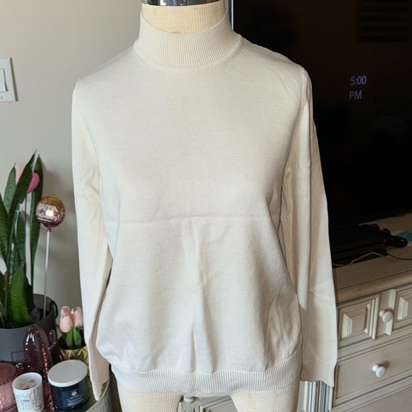 Northern Reflections sweater - Picture 1 of 4